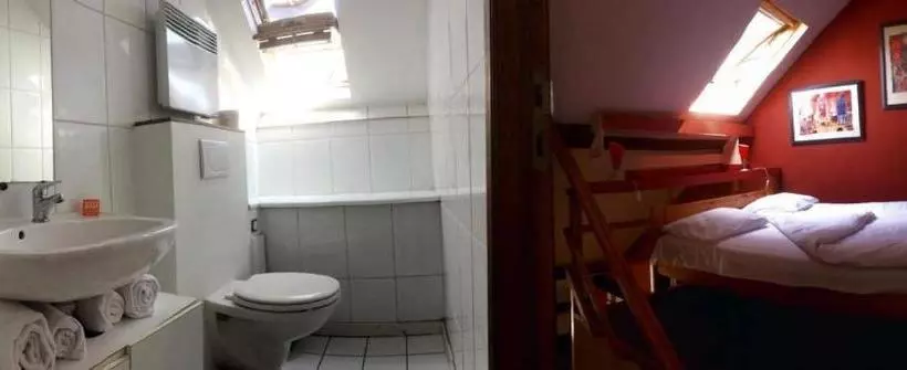 Appart Hôtel Maison De La Lune   Petite Auberge D Etterbeek