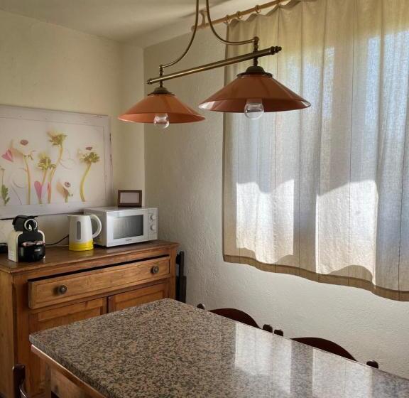 ホテル Chiesa Ignano 1778