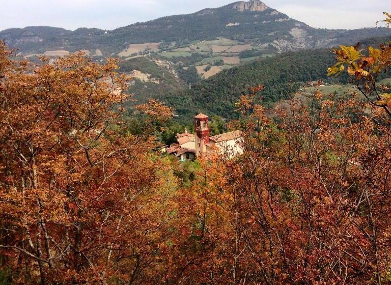 ホテル Chiesa Ignano 1778