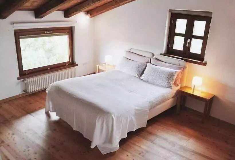 Hotel La Casa Griunit