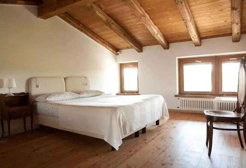 Hotel La Casa Griunit