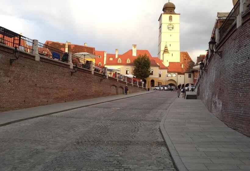 پانسیون Casa Merisor