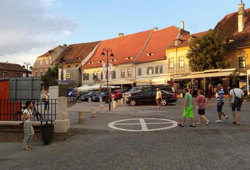 پانسیون Casa Merisor