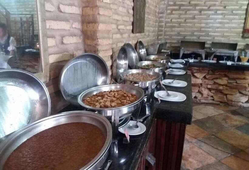 بنسيون Castelo Encantado