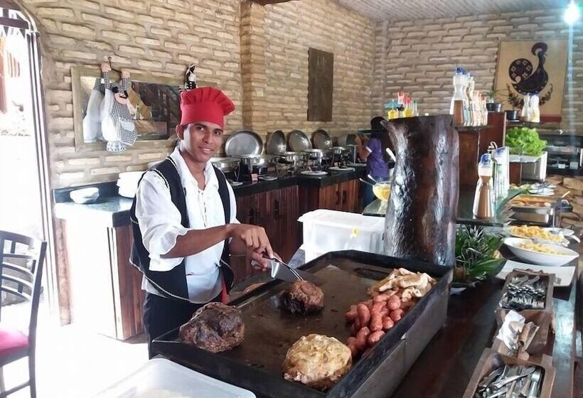 بنسيون Castelo Encantado