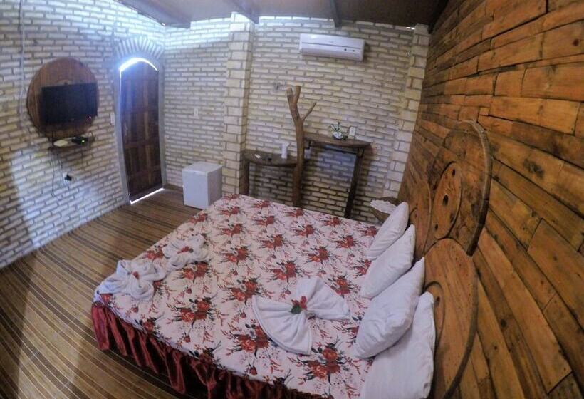 بنسيون Castelo Encantado