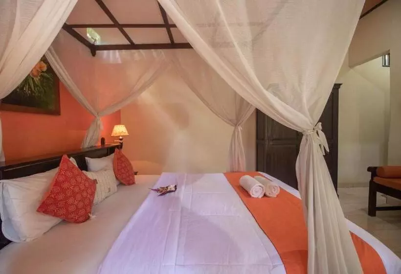 ペンション Giri Sari Guest House Pemuteran Bali