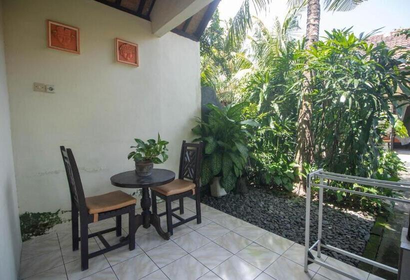 펜션 Giri Sari Guest House Pemuteran Bali