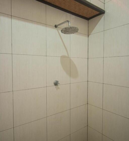 펜션 Giri Sari Guest House Pemuteran Bali