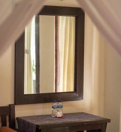 펜션 Giri Sari Guest House Pemuteran Bali