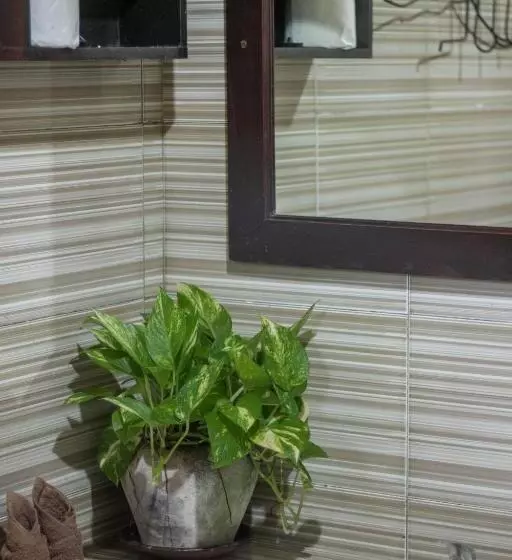 ペンション Giri Sari Guest House Pemuteran Bali