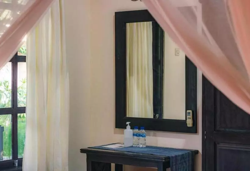 ペンション Giri Sari Guest House Pemuteran Bali