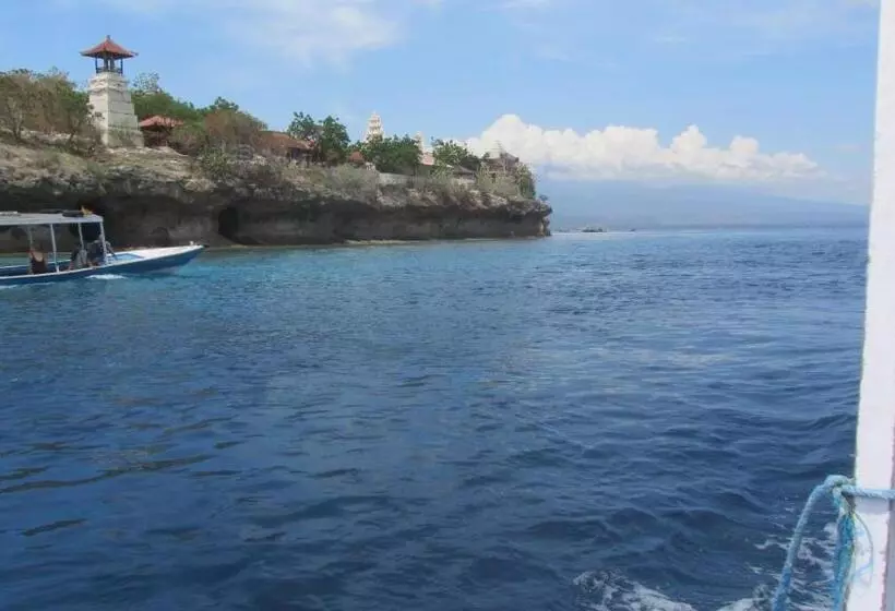 ペンション Giri Sari Guest House Pemuteran Bali