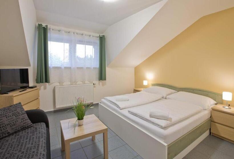 Pensjonat šindlovská Krčma