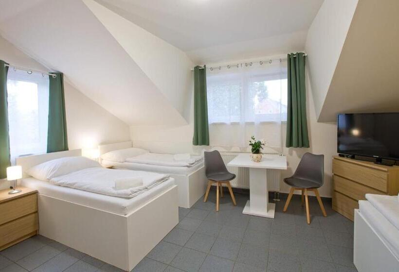 Pensjonat šindlovská Krčma