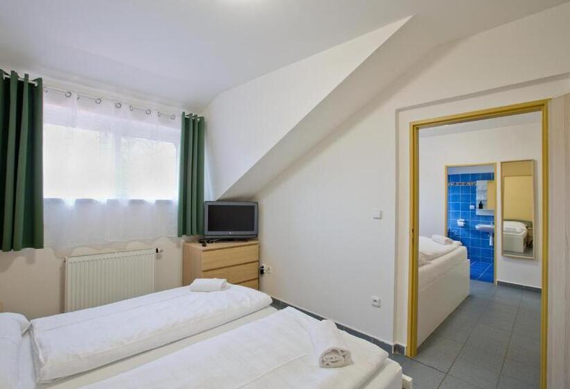 Pensjonat šindlovská Krčma