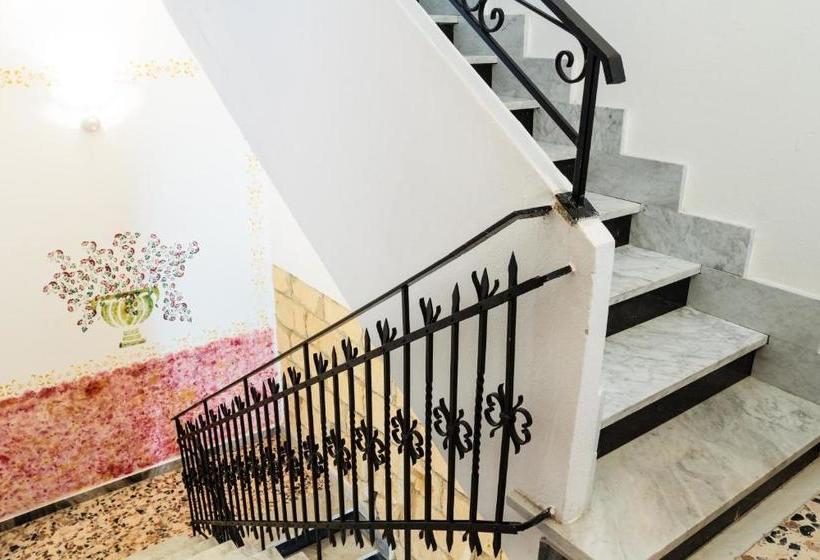 Pensjonat La Mezzanella Guesthouse