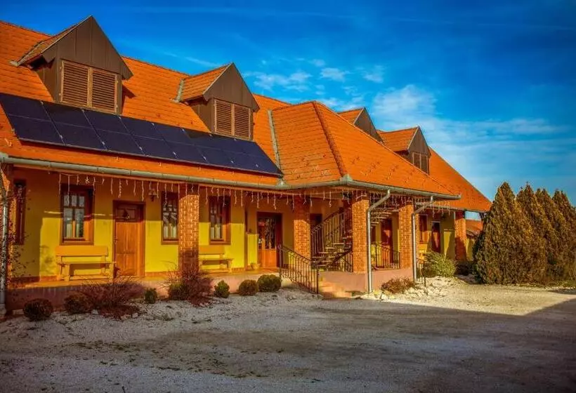 Majatalo Nosztalgia Vendégház