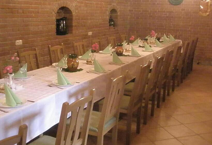 بنسيون Nosztalgia Vendégház