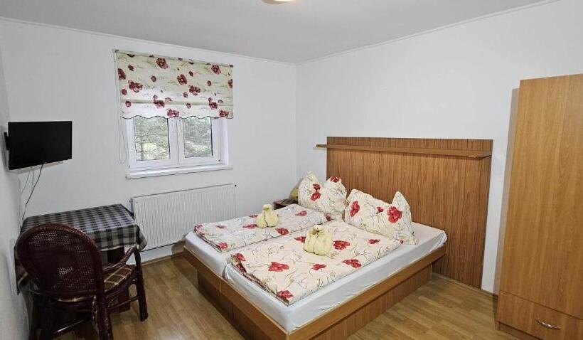 ペンション Penzion Ustie