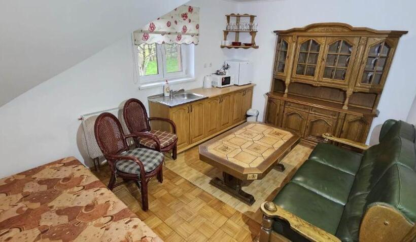 ペンション Penzion Ustie