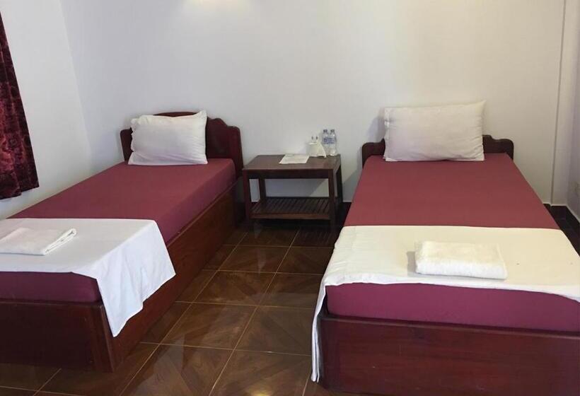 پانسیون Smiley's Guesthouse