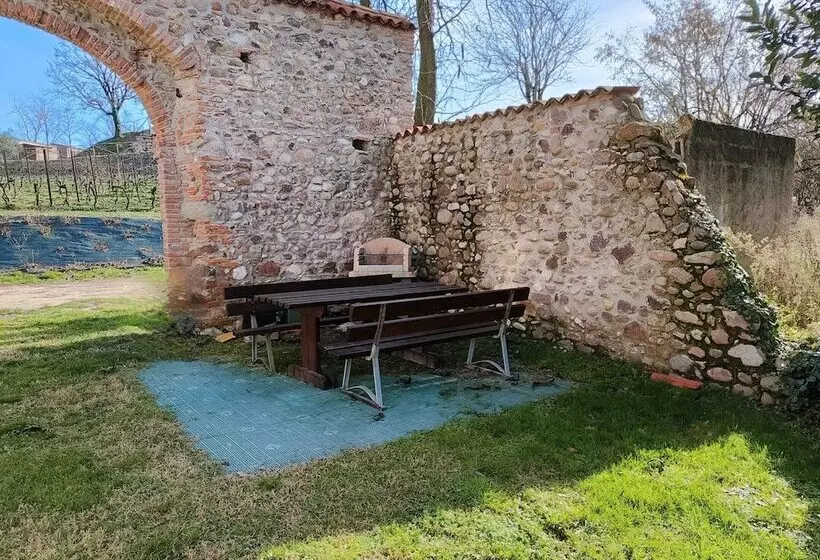 Hotelli Seiterre Agriturismo Tenuta San Leone