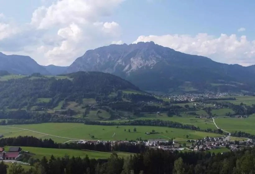 ホテル Panoramahof Gupf