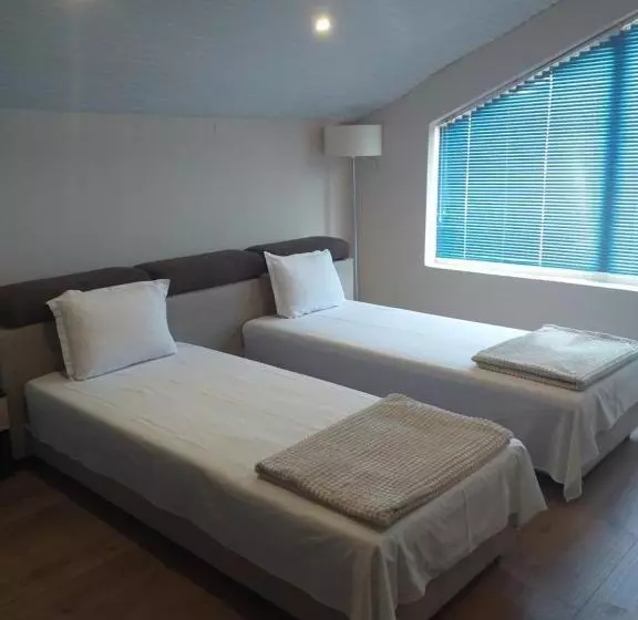پانسیون Exotic Guest House