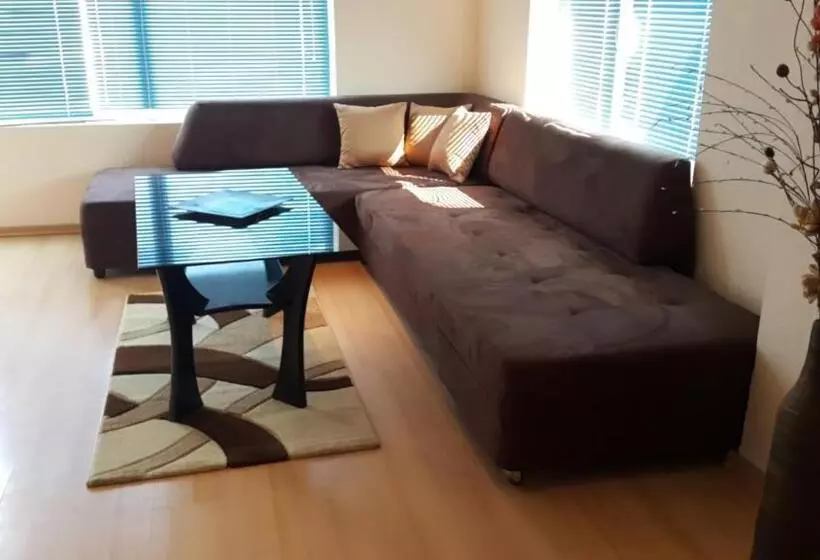 پانسیون Exotic Guest House