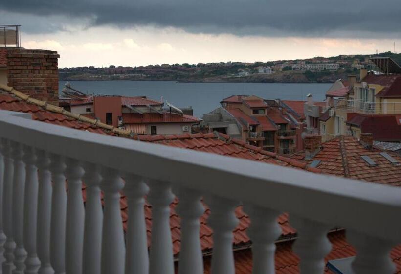 بنسيون Exotic Guest House