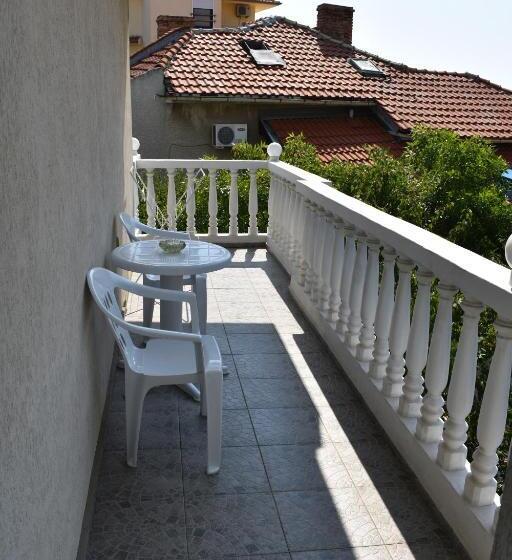 بنسيون Exotic Guest House