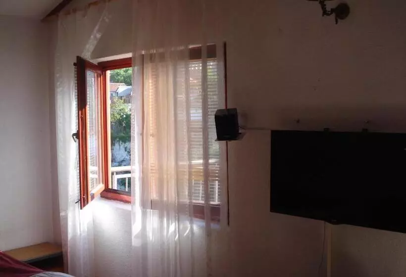 پانسیون Guest House Goa Mostar