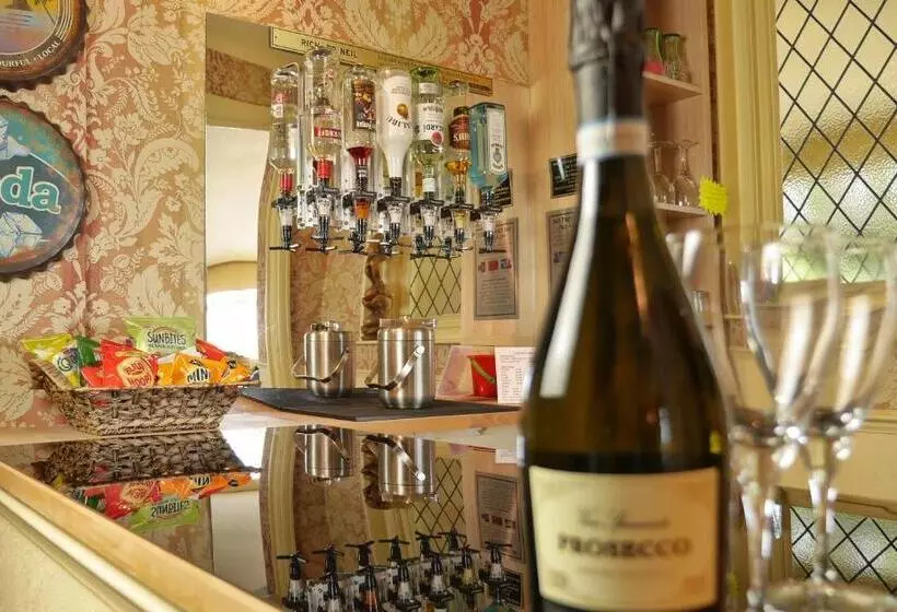 ペンション Lamorna Lodge