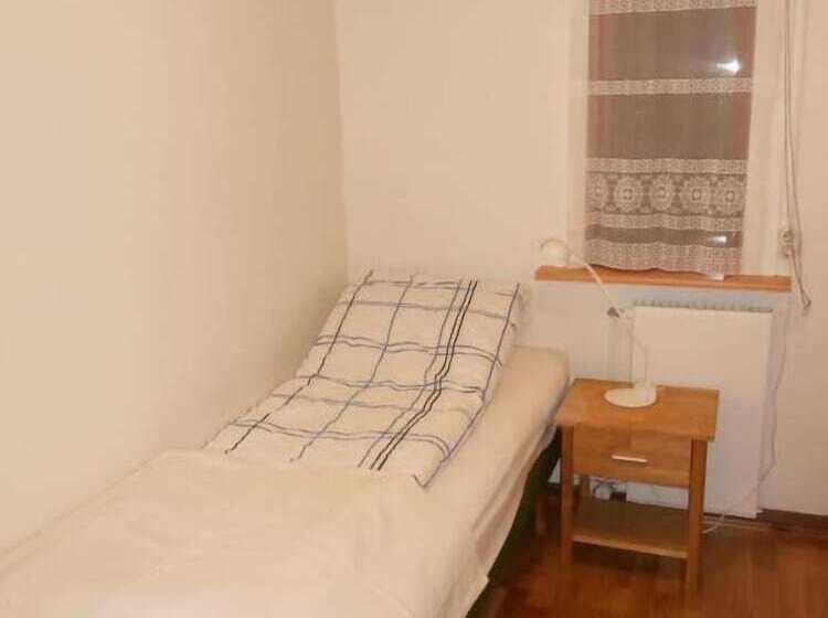 پانسیون Nes Guesthouse