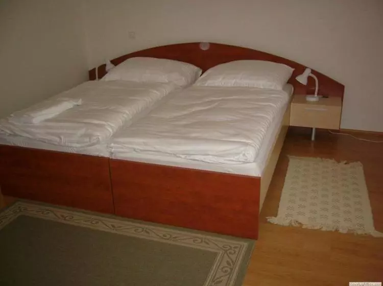 پانسیون Penzion Da Giacomo