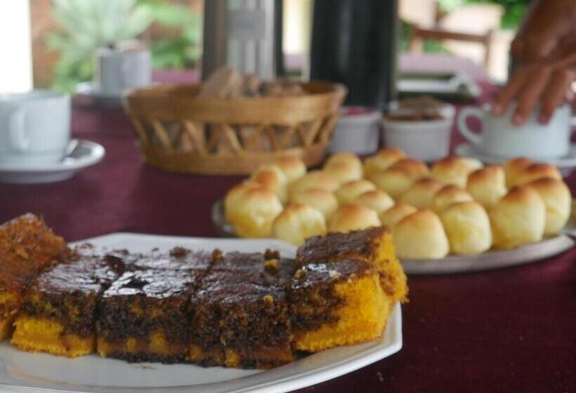 Pension Topo Do Cipó Ecopousada Vegana