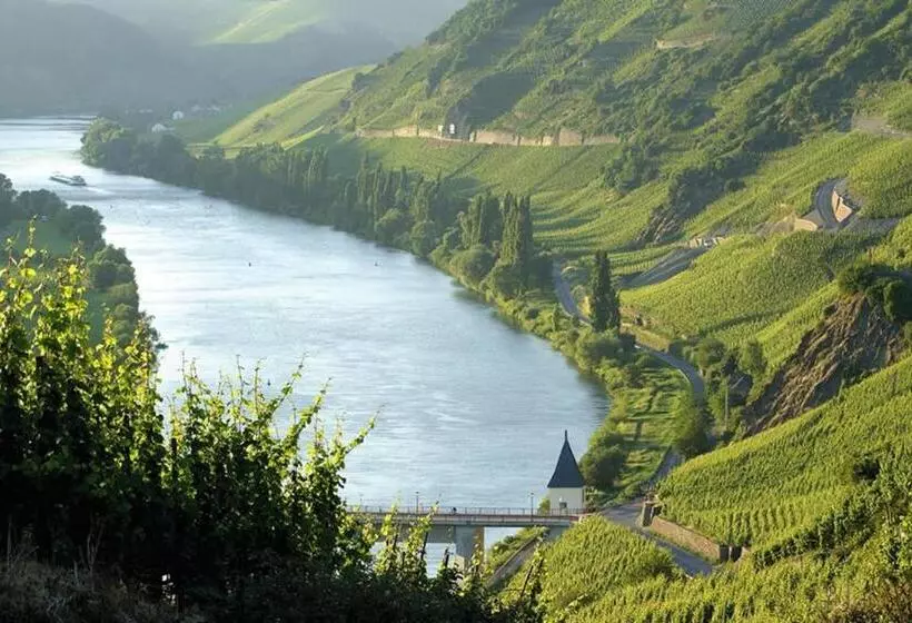 Majatalo Weingut & Gästehaus Christoph Clüsserath