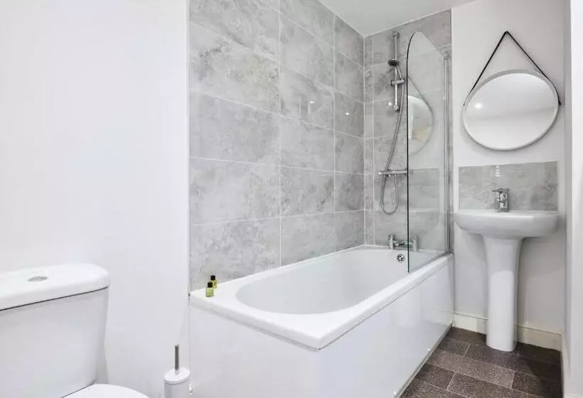 Retkeilymaja 1885 The Venue   Pub, Restaurant, Rooms & Function House