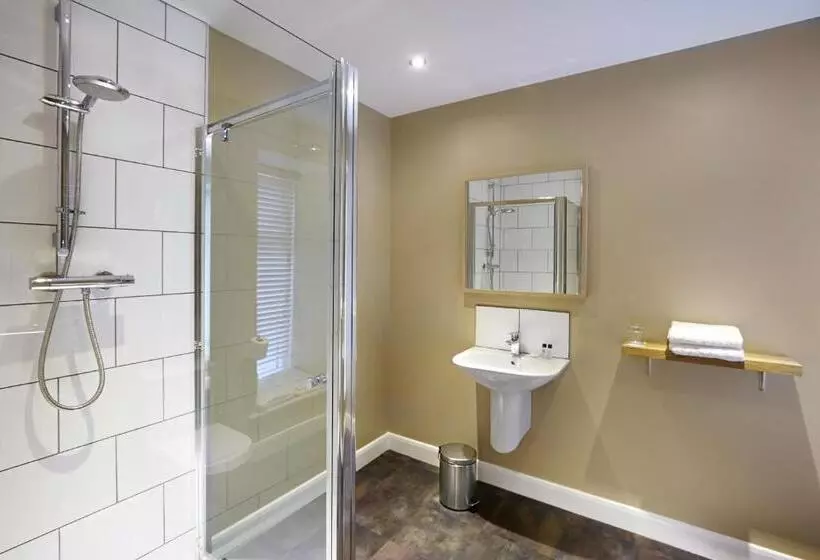 Retkeilymaja 1885 The Venue   Pub, Restaurant, Rooms & Function House