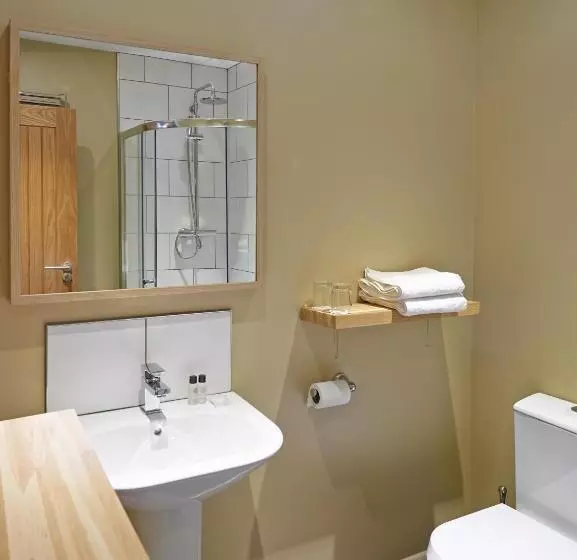 Retkeilymaja 1885 The Venue   Pub, Restaurant, Rooms & Function House