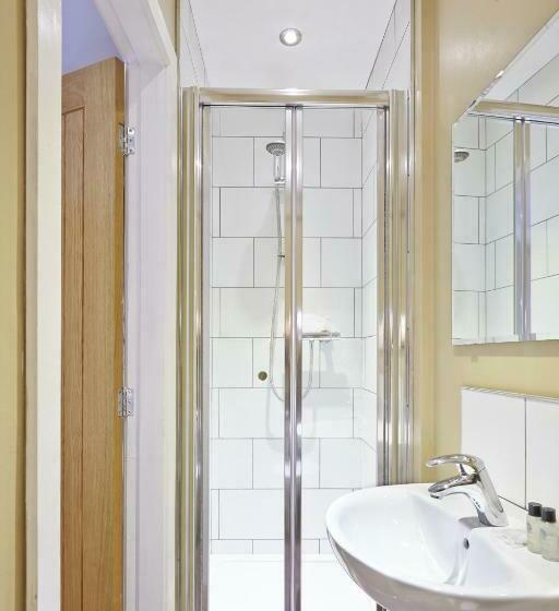 فندق صغير 1885 The Venue   Pub, Restaurant, Rooms & Function House