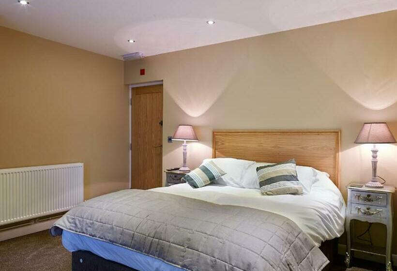 فندق صغير 1885 The Venue   Pub, Restaurant, Rooms & Function House