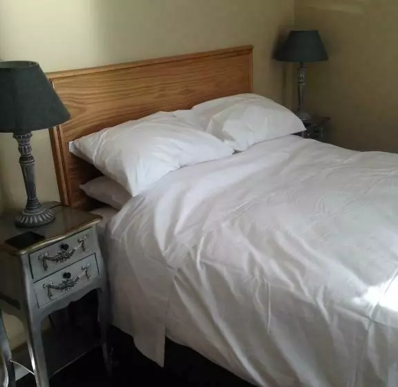 Retkeilymaja 1885 The Venue   Pub, Restaurant, Rooms & Function House