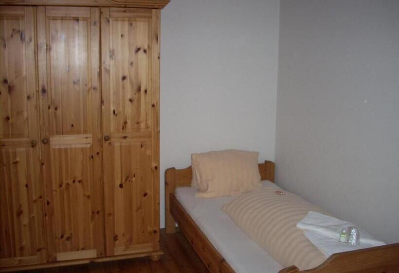 فندق صغير Gasthof Moser