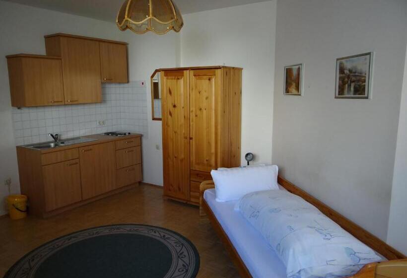 فندق صغير Gasthof Moser