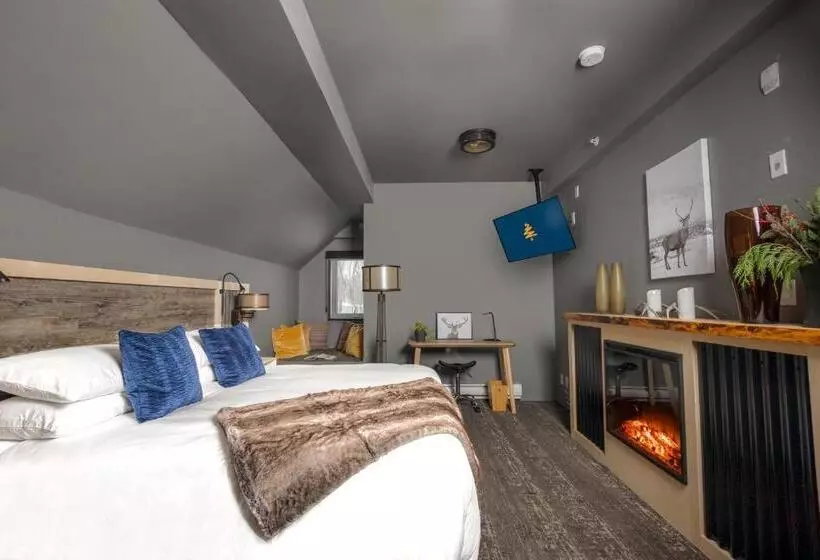 ユースホステル The Larix