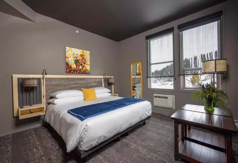 ユースホステル The Larix