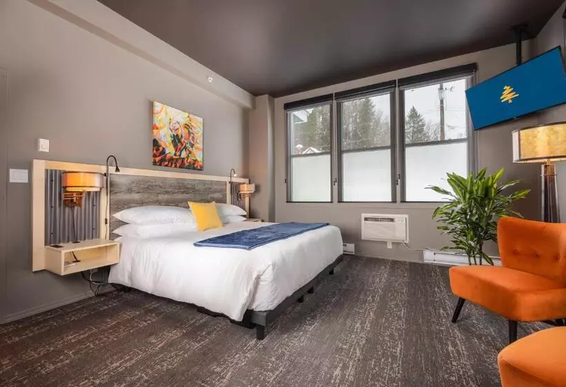 ユースホステル The Larix