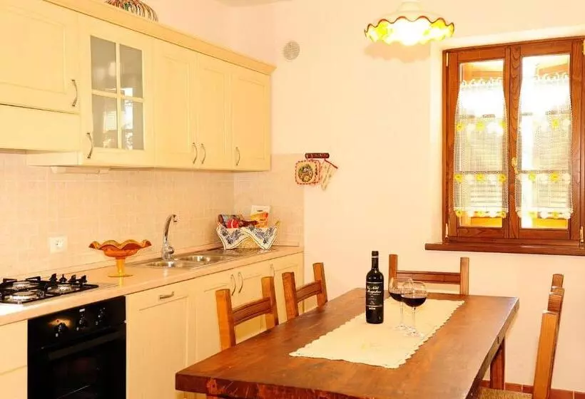ホテル Agriturismo Il Torrino
